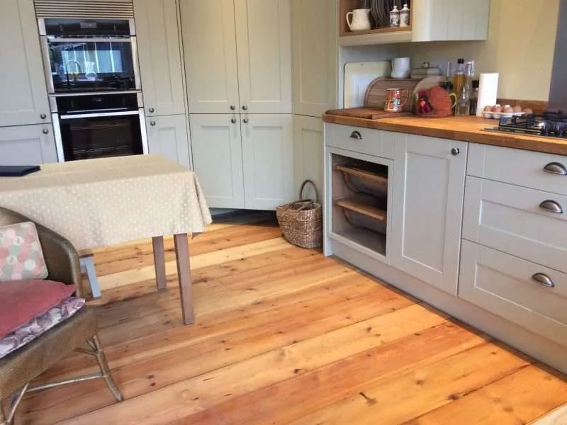 kitchen reclaimed flooring