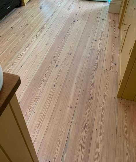 Reclaimed Pitch Pine Wood Floorboards