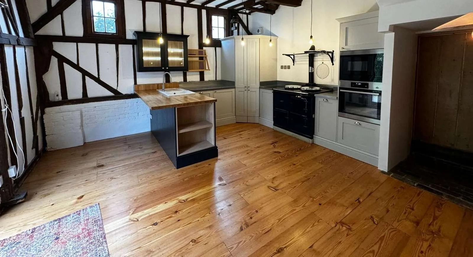 Reclaimed Pitch Pine 11" Wide
